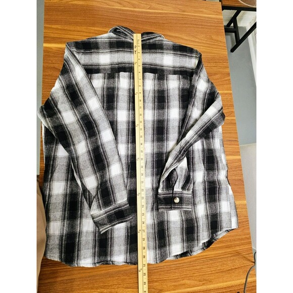 Japna Women's XL Black and White Plaid Japanese Cotton Heavy Flannel Button Up - Picture 6 of 8